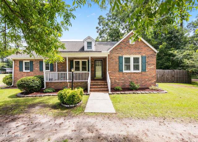 Property at 7210 US Highway 70 E, New Bern, NC 28560, 3 beds, 2 baths