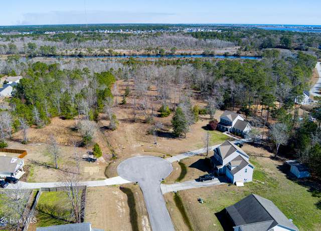 Property at 116 Norine Dr, Holly Ridge, NC 28445