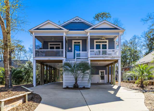 Property at 1003 E Oak Island Dr, Oak Island, NC 28465, 3 beds, 2.5 baths
