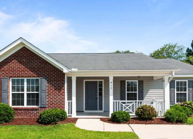 Property at 412 Rockland Dr, Greenville, NC 27858, 3 beds, 2 baths