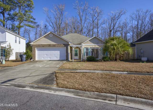 Property at 1020 Lake Norman Ln, Leland, NC 28451, 3 beds, 2 baths