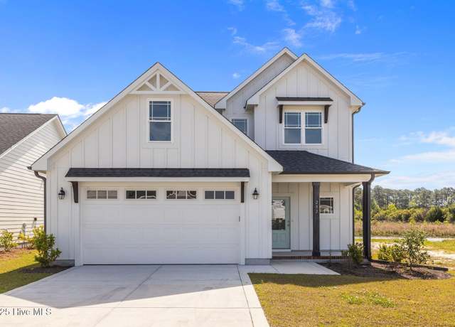 Property at 202 Windswept Ln, Beaufort, NC 28516, 3 beds, 2.5 baths