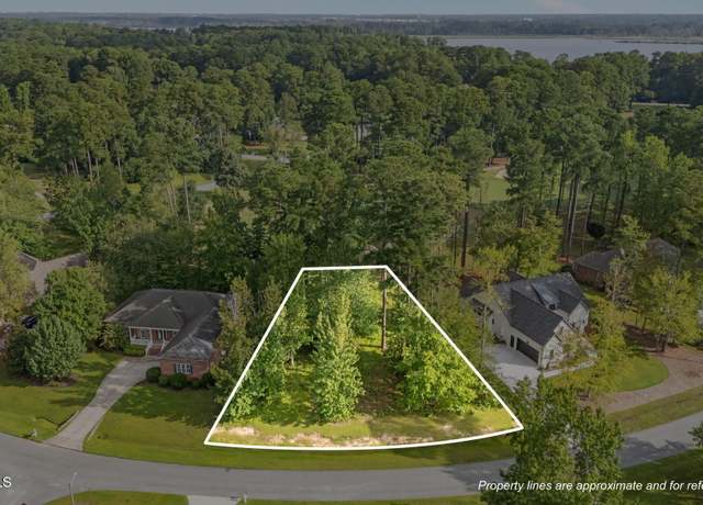 Property at 201 Neuse Dr, Chocowinity, NC 27817
