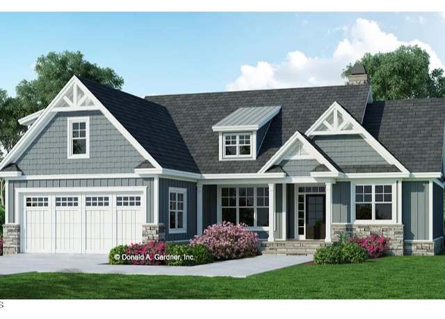 Property at 316 Bobbys Dr, Newport, NC 28570, 3 beds, 3 baths