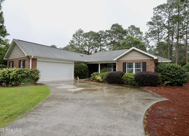 Property at 275 Pinehurst Trace Dr, Pinehurst, NC 28374, 3 beds, 2 baths