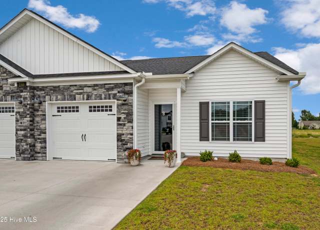 Property at 2310 Sweet Bay Dr Unit B, Greenville, NC 27834, 3 beds, 2 baths