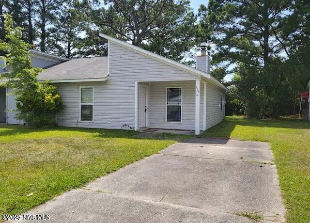 Property at 115 Village Cir, Jacksonville, NC 28546, 2 beds, 1 bath