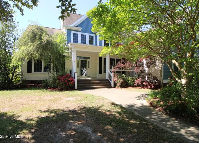 Property at 1505 Trafalgar Dr, Winterville, NC 28590, 4 beds, 3.5 baths