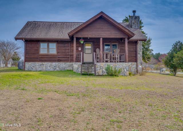 Property at 37 Eagle Rock Ln, Hubert, NC 28539, 3 beds, 2 baths