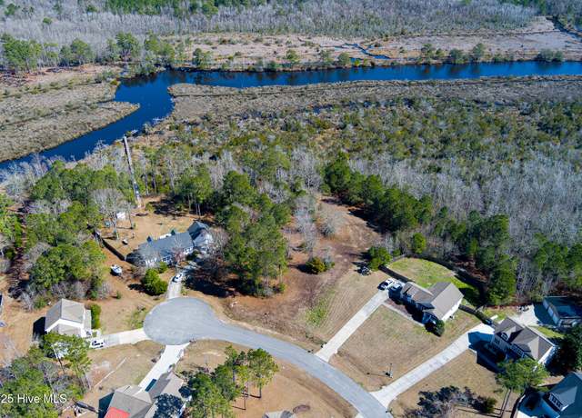 Property at 224 Gelynda Ct, Holly Ridge, NC 28445