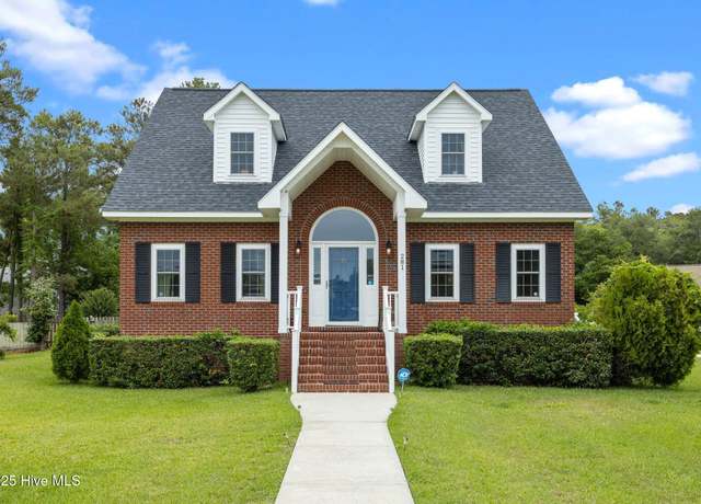 Property at 281 Bay Run, Newport, NC 28570, 3 beds, 2.5 baths