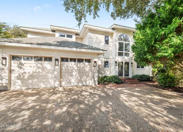 Property at 518 Egret Lake Dr, Pine Knoll Shores, NC 28512, 3 beds, 3 baths