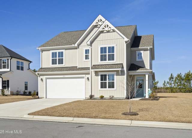 Property at 236 Clear View School Rd, Jacksonville, NC 28540, 4 beds, 3.5 baths