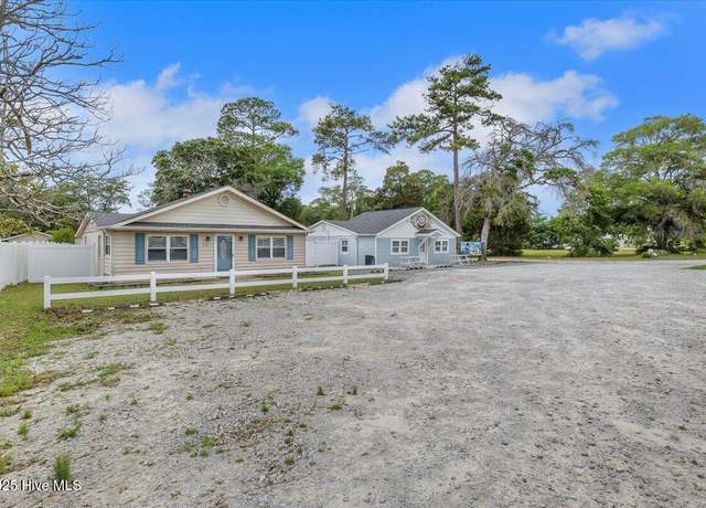 Property at 3331 Holden Beach Rd SW, Supply, NC 28462, 2 beds, 1 bath