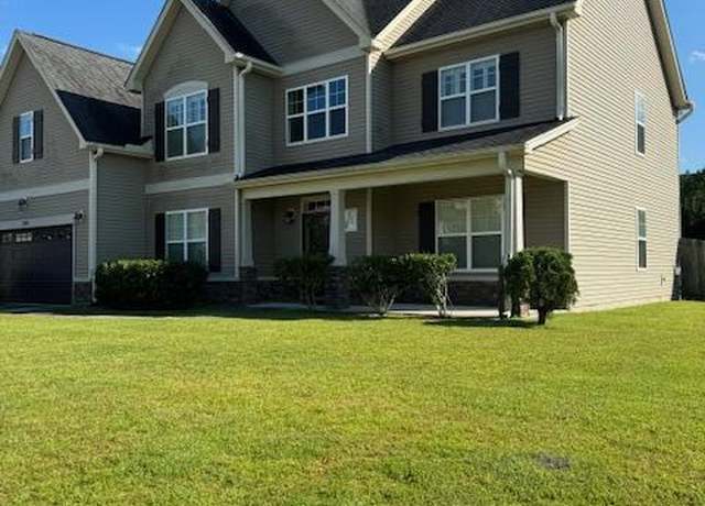 Property at 509 Walkens Woods Ln, Jacksonville, NC 28546, 4 beds, 2.5 baths