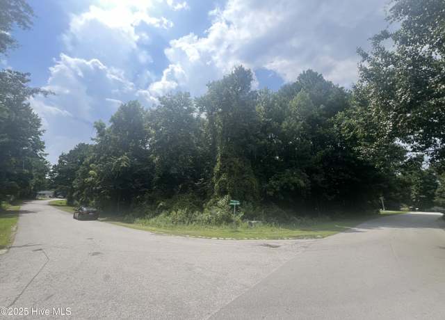 Property at 919 Mandarin Trl, Jacksonville, NC 28540