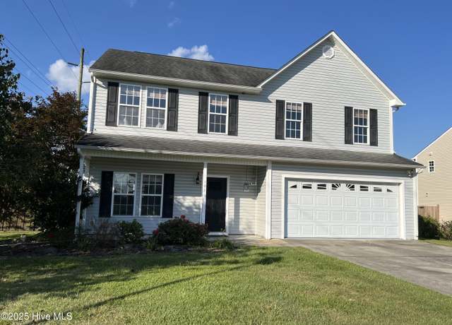 Property at 101 Loyd Ln, Beulaville, NC 28518, 3 beds, 2.5 baths