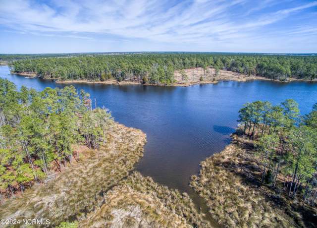 Property at 15 Alexander Dr, Belhaven, NC 27810