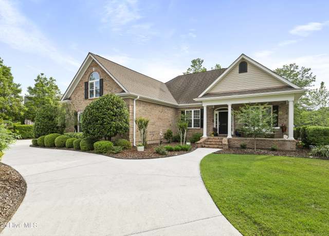 Property at 1132 Willow Pond Ln, Leland, NC 28451, 3 beds, 2 baths