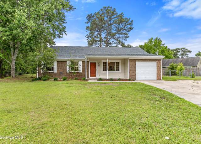 Property at 515 Haddock Ct, Jacksonville, NC 28546, 3 beds, 2 baths