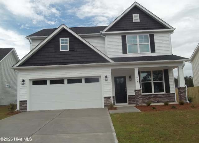Property at 161 Portico Ct, Hampstead, NC 28443, 4 beds, 3.5 baths