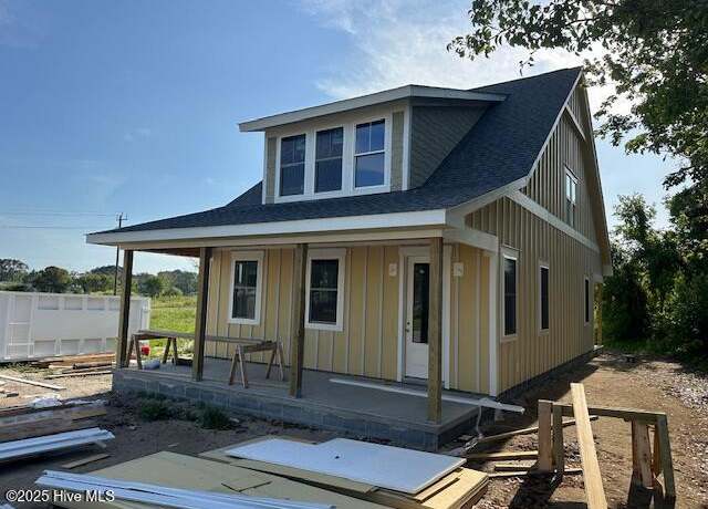 Property at 504 N 25th St, Morehead City, NC 28557, 3 beds, 2.5 baths
