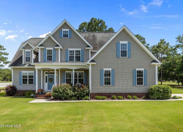 Property at 110 Gemini Dr, Cape Carteret, NC 28584, 4 beds, 4 baths