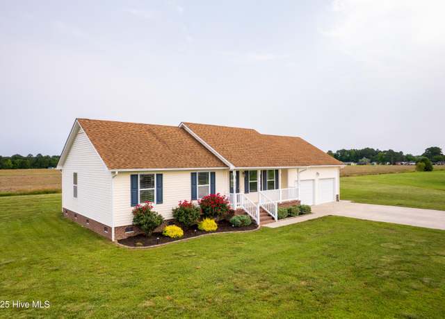Property at 116 Landen Dr, Hertford, NC 27944, 3 beds, 2.5 baths