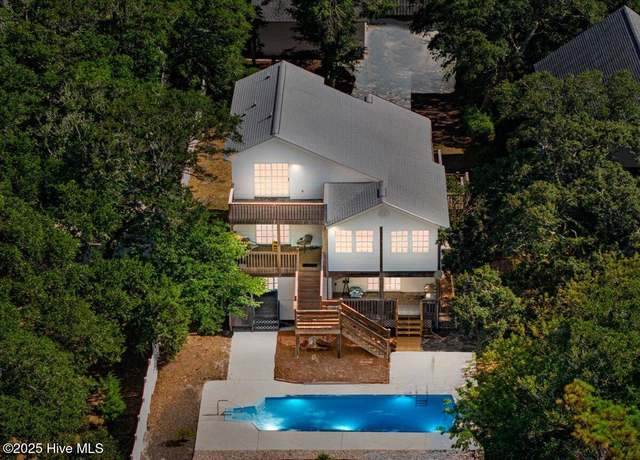 Property at 117 SE 4th St, Oak Island, NC 28465, 4 beds, 3.5 baths