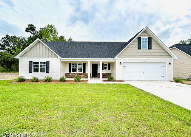 Property at 305 Cotton Hill Pl, Hubert, NC 28539, 3 beds, 2 baths