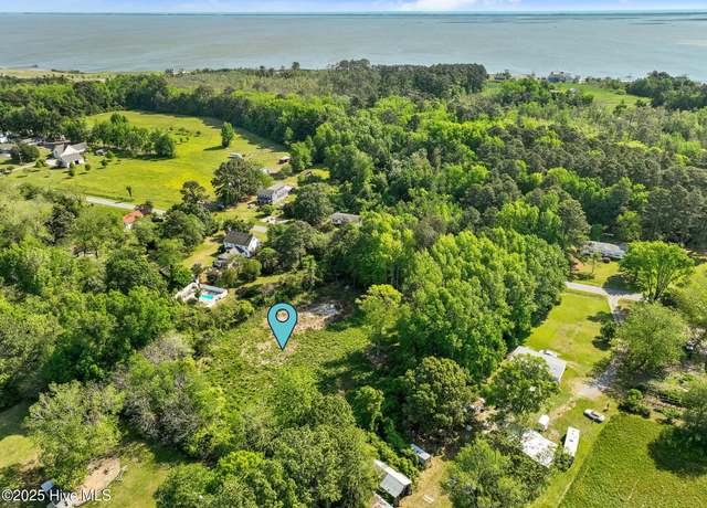 Property at 170 Caroon Rd, Poplar Branch, NC 27965