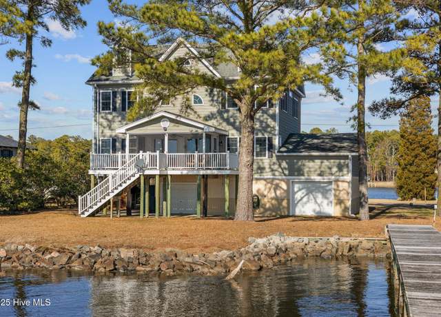 Property at 396 Queen Anne Dr, Bath, NC 27808, 3 beds, 4 baths