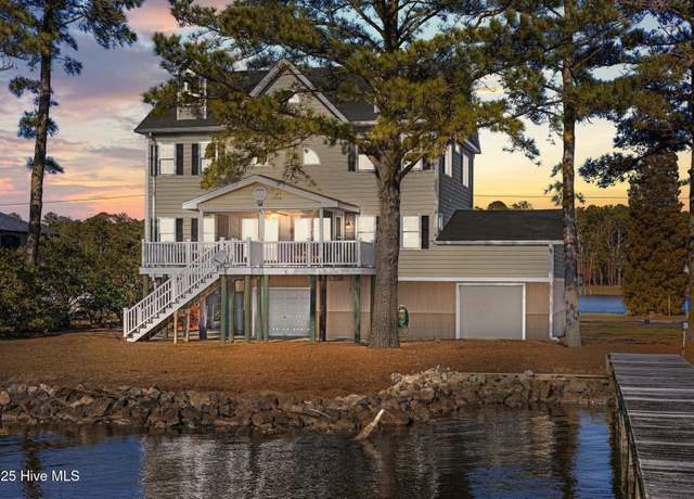 Property at 396 Queen Anne Dr, Bath, NC 27808, 3 beds, 4 baths
