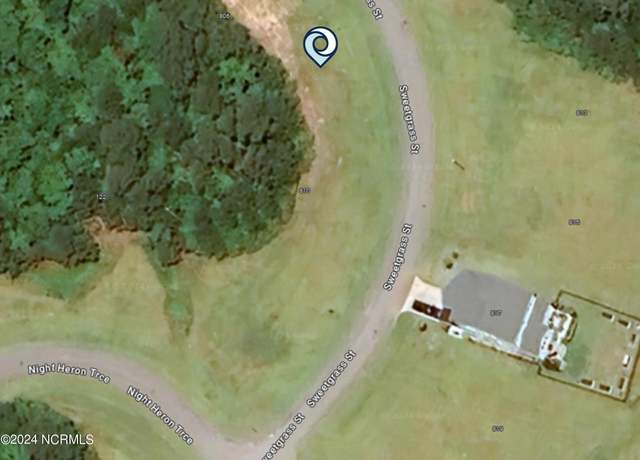 Property at 808 Sweetgrass St, Holly Ridge, NC 28445