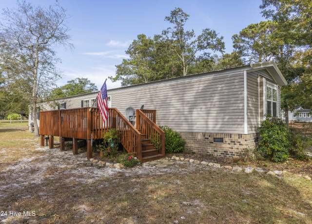 Property at 729 Magnolia Dr, Sunset Beach, NC 28468, 3 beds, 2 baths