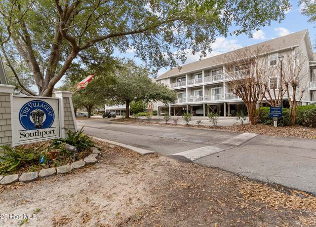 Property at 608 W Brown St Unit F, Southport, NC 28461, 2 beds, 2 baths