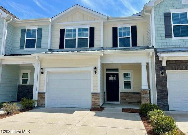 Property at 116 White Stone Pl, Wilmington, NC 28411, 3 beds, 2.5 baths