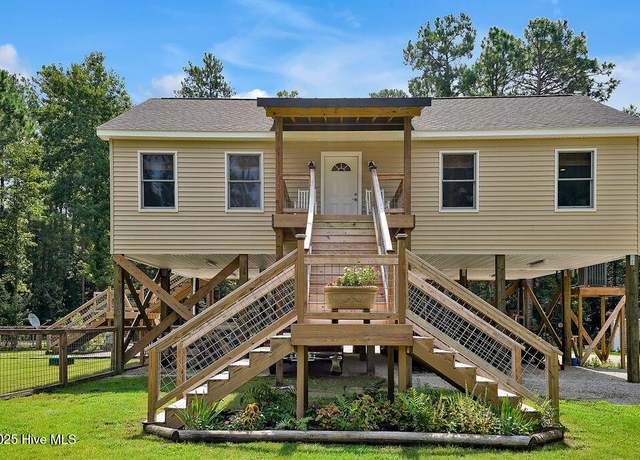 Property at 281 Shelter Creek Dr, Burgaw, NC 28425, 2 beds, 2 baths