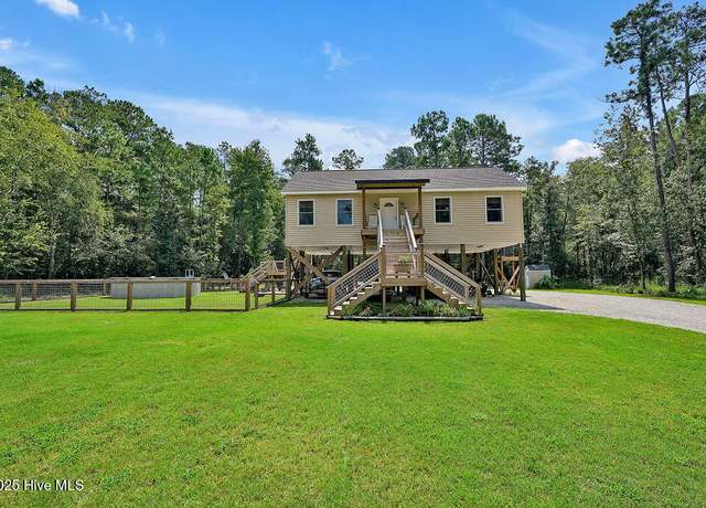 Property at 281 Shelter Creek Dr, Burgaw, NC 28425, 2 beds, 2 baths