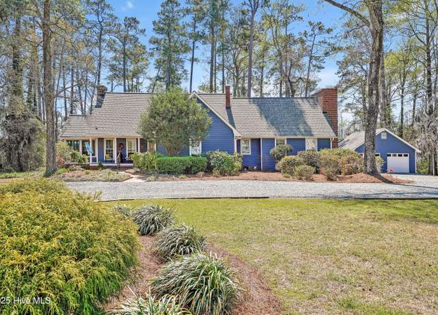 Property at 3826 Appleton Way, Wilmington, NC 28412, 4 beds, 2.5 baths