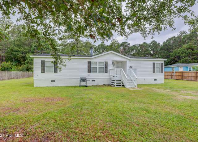 Property at 9177 Hawk's Nest Dr NE, Leland, NC 28451, 3 beds, 2 baths