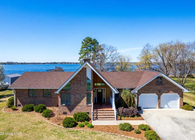 Property at 405 Dances Bay Rd, Elizabeth City, NC 27909, 3 beds, 2.5 baths