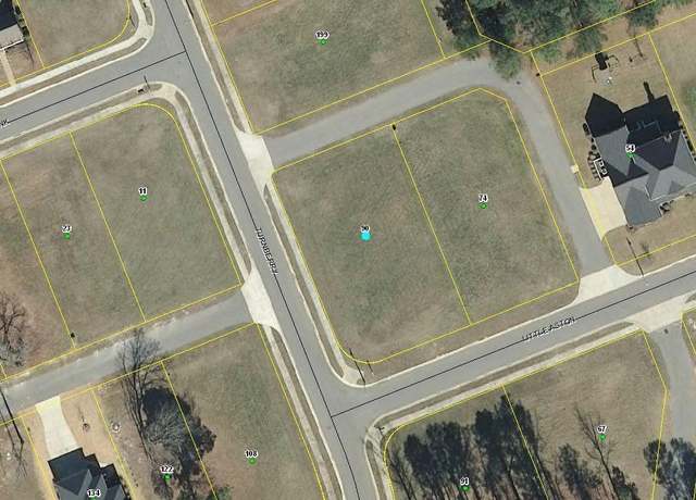 Property at 90 Little Aston Dr, Rocky Mount, NC 27804