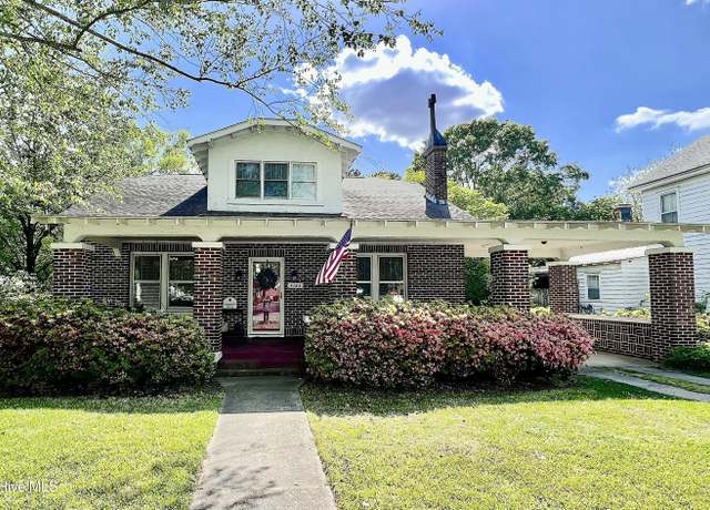 Property at 4183 East Church St, Farmville, NC 27828, 4 beds, 2 baths