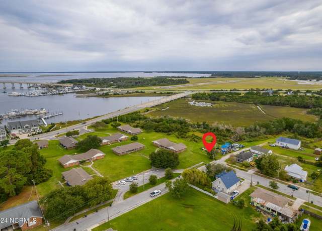 Property at 601 Craven St, Beaufort, NC 28516