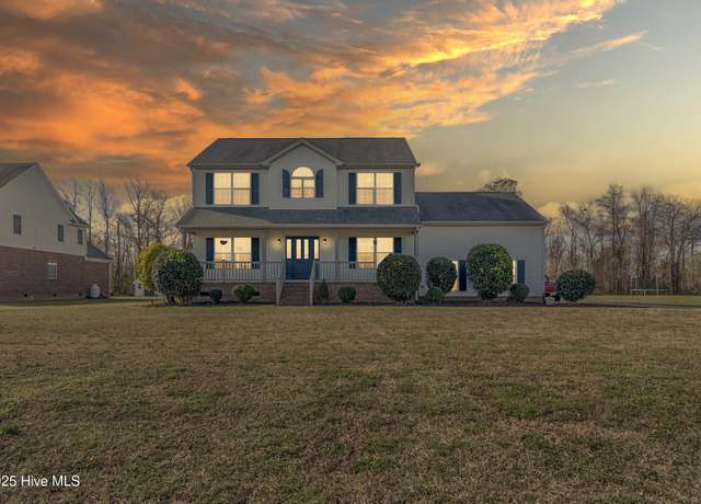 Property at 315 Orchard Dr, Elizabeth City, NC 27909, 3 beds, 2.5 baths
