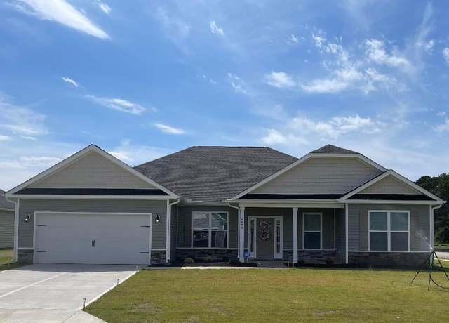 Property at 162 Poker House Rd, Grimesland, NC 27837, 4 beds, 2.5 baths