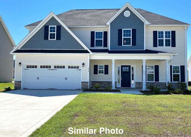Property at 426 Montgomery Dr, Jacksonville, NC 28546, 4 beds, 2.5 baths
