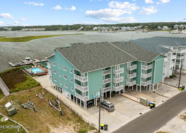 Property at 111 Florida Ave Apt 10, Carolina Beach, NC 28428, 2 beds, 2 baths