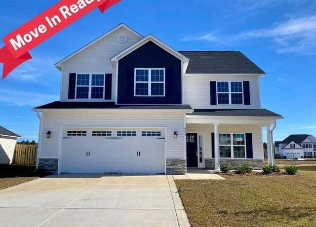 Property at 806 Gemini Ct, Jacksonville, NC 28546, 4 beds, 2.5 baths